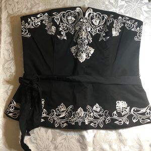 White House Black Market top